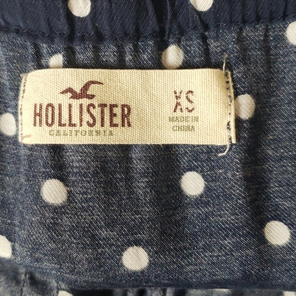 Hollister Navy and white polka dot tank - Picture 7 of 8